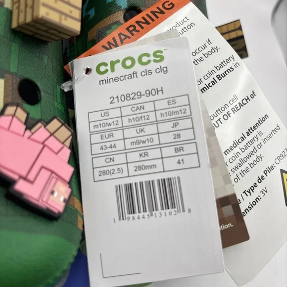 Crocs x MinecraftcClassic Clog 210829-90H - M10/W12‎ - Picture 10 of 10